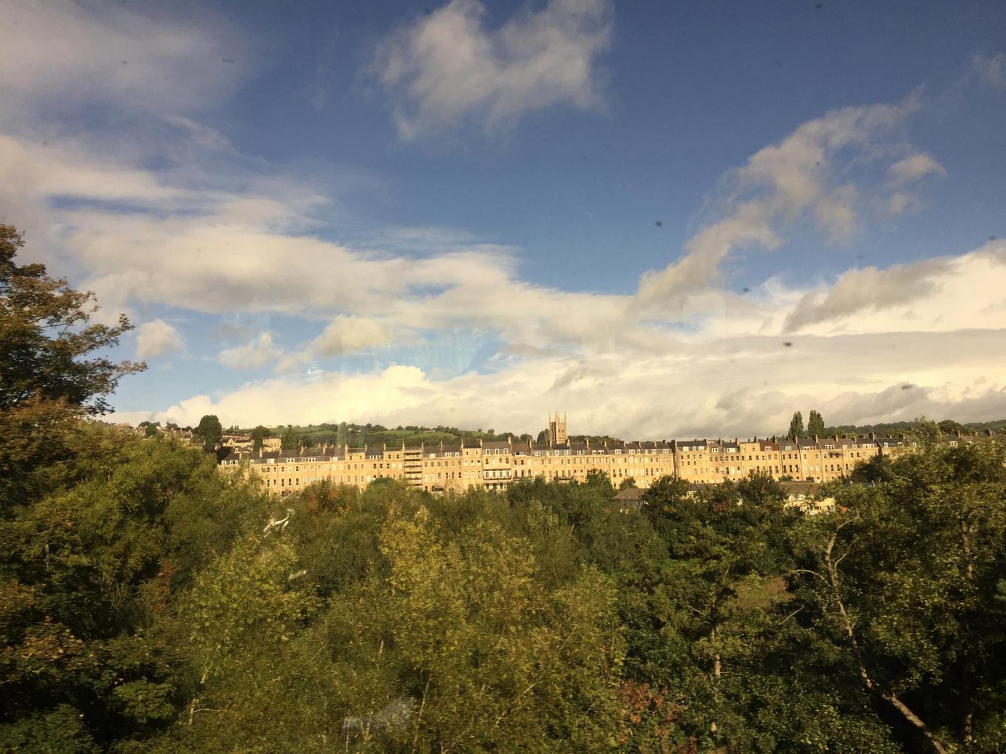 Grosvenor Apartments In Bath - Great For Families, Groups, Couples, 80 Sq M, Parking Exterior photo