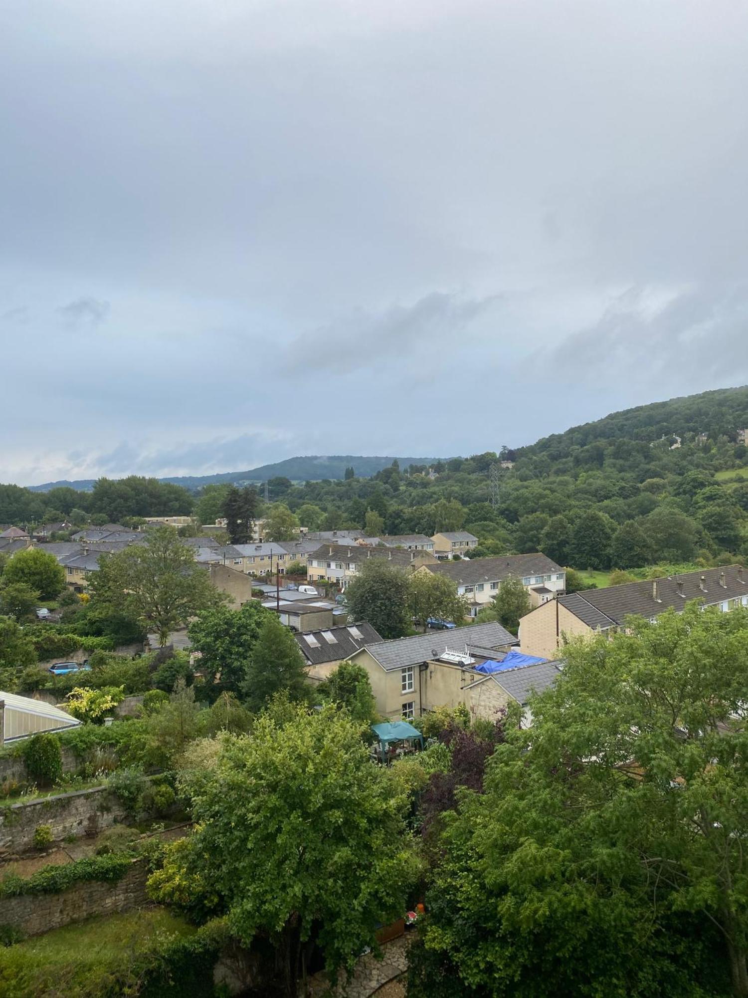 Grosvenor Apartments In Bath - Great For Families, Groups, Couples, 80 Sq M, Parking Exterior photo