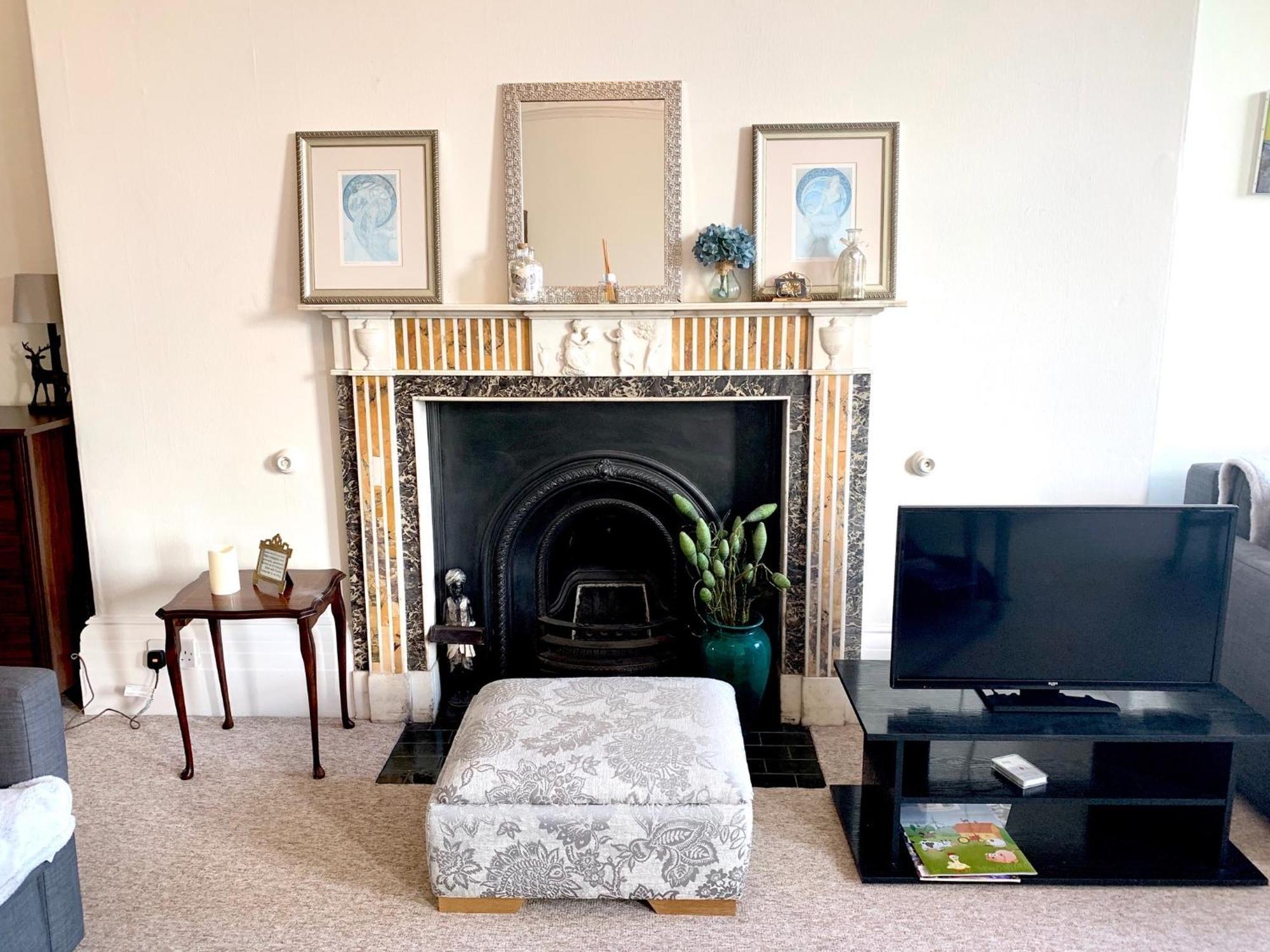 Grosvenor Apartments In Bath - Great For Families, Groups, Couples, 80 Sq M, Parking Exterior photo