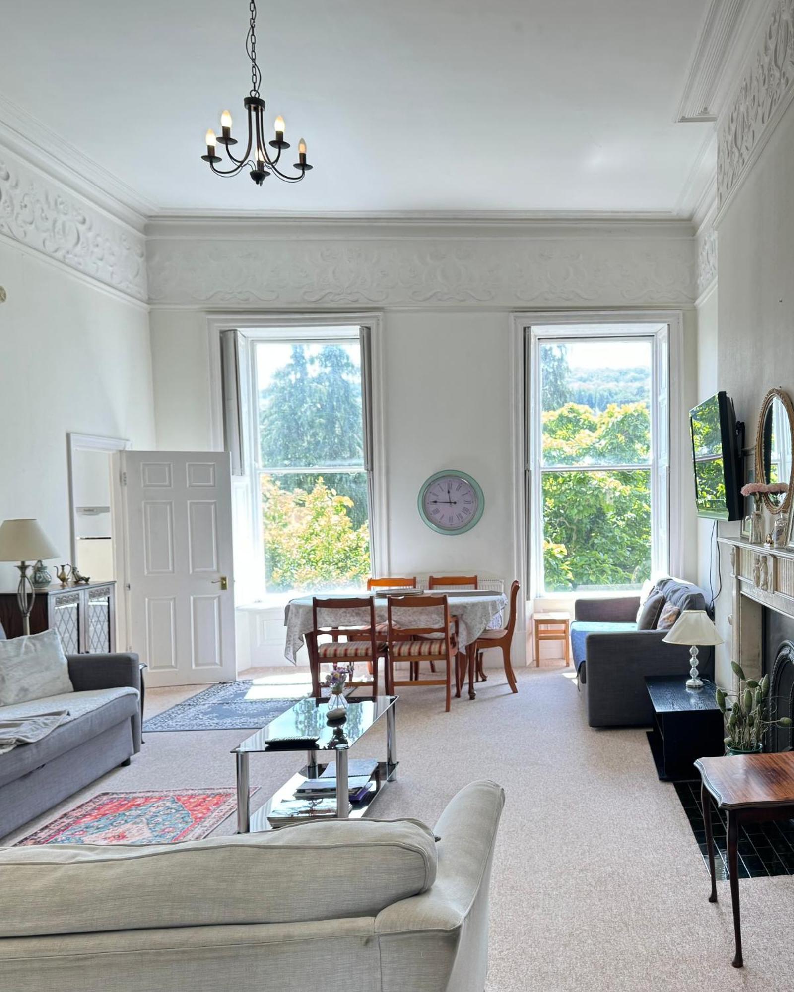Grosvenor Apartments In Bath - Great For Families, Groups, Couples, 80 Sq M, Parking Exterior photo