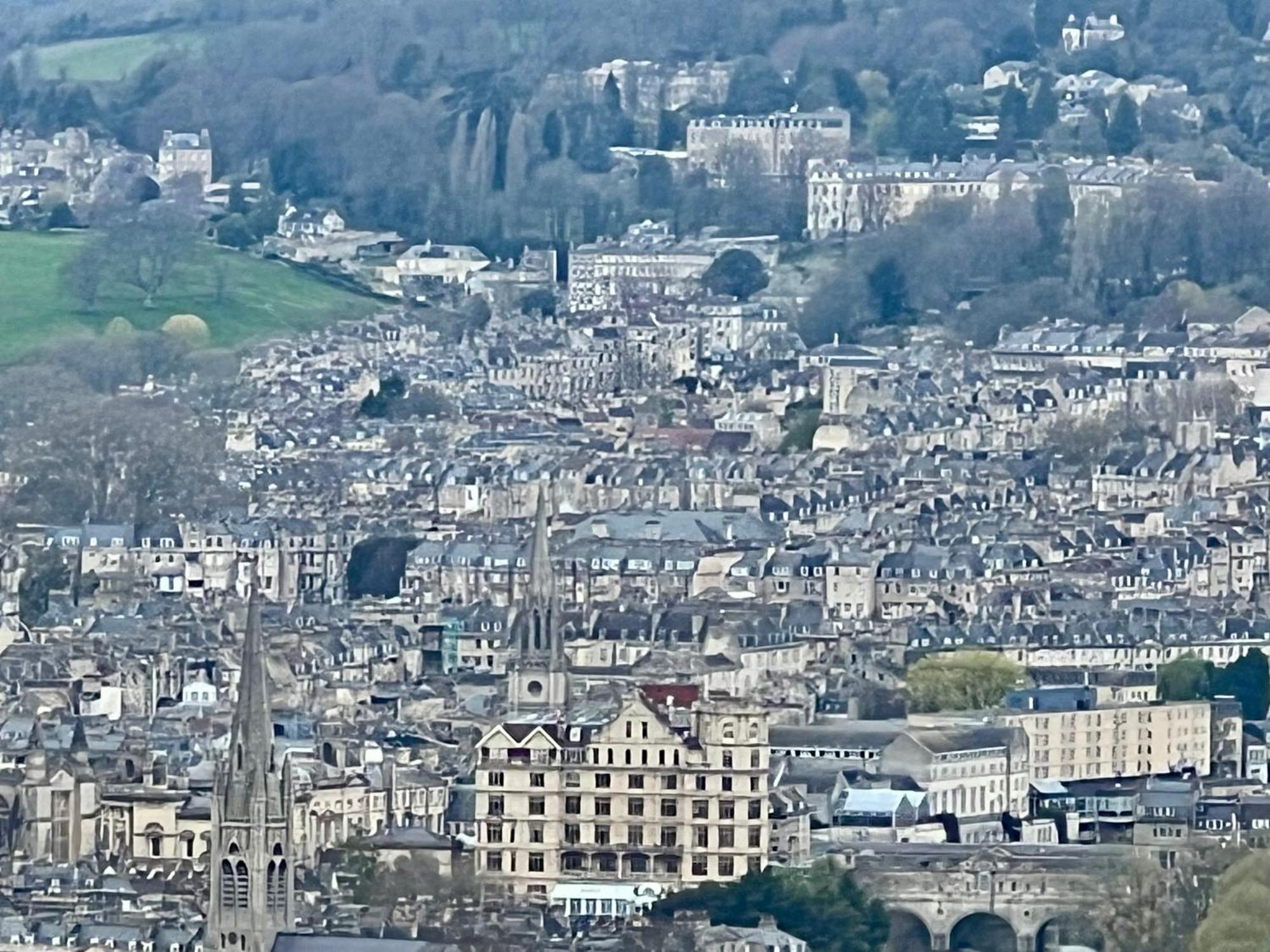 Grosvenor Apartments In Bath - Great For Families, Groups, Couples, 80 Sq M, Parking Exterior photo